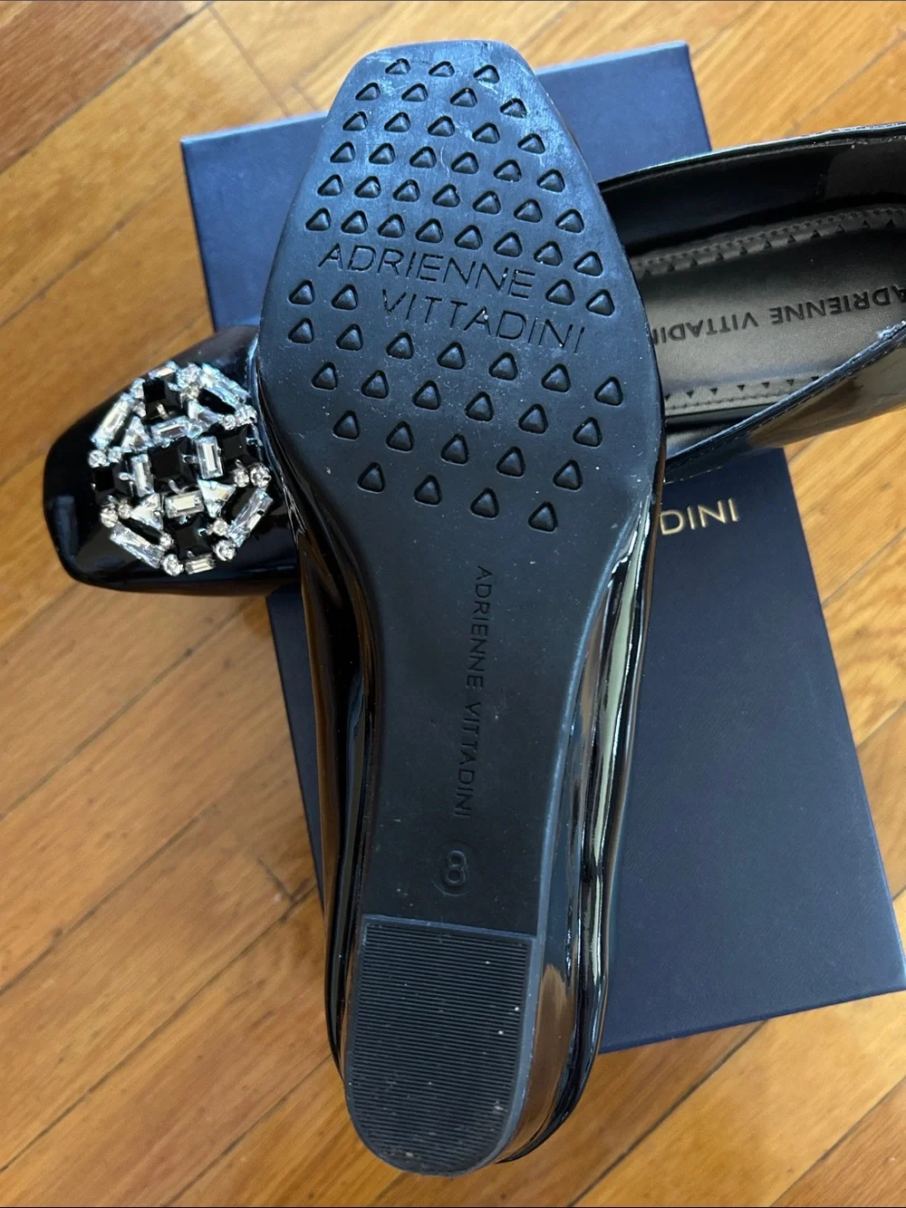 Adrienne Vittadini chic black